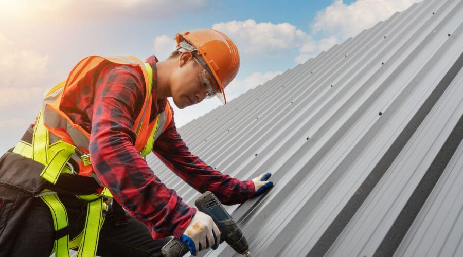 Professional gutter cleaning in Dale, NY
